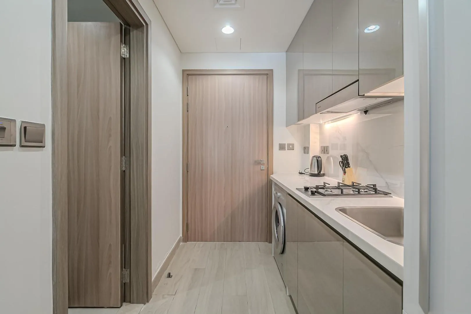 Stylish Studio In Meydan Dubai Apartment